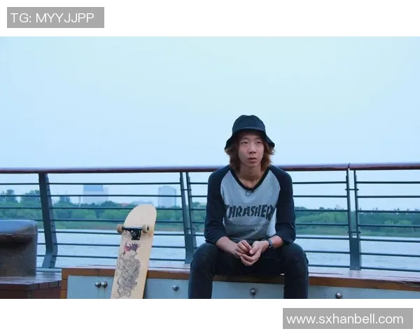 与黄娜对话探讨她的滑板生涯与梦想追逐之路 与黄娜对话探讨她的滑板生涯与梦想追逐之路