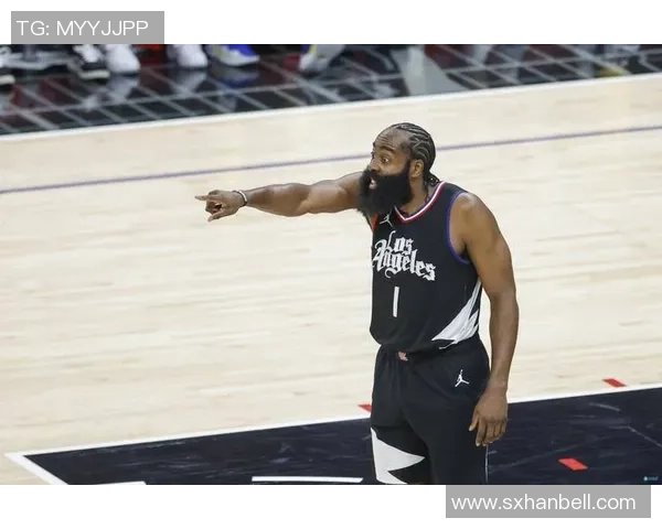 10月21日快船与勇士精彩对决视频直播全程回放与赛后分析 10月21日快船与勇士精彩对决视频直播全程回放与赛后分析